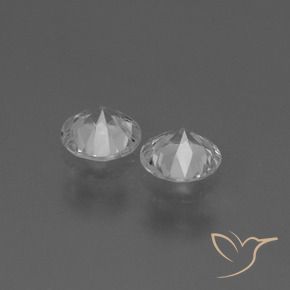 Shop natural 0.78ct クリアホワイト サファイア gems, ラウンド, from マダガスカル at GemSelect. In stock, global shipping!