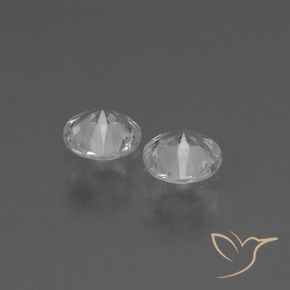 Shop natural 0.71ct クリアホワイト サファイア gems, ラウンド, from マダガスカル at GemSelect. In stock, global shipping!