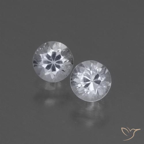 Shop natural 0.88ct クリアホワイト サファイア gems, ラウンド, from マダガスカル at GemSelect. In stock, global shipping!