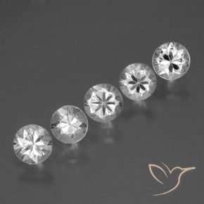 Shop natural 2.12ct ホワイト サファイア gems, ラウンド, from マダガスカル at GemSelect. In stock, global shipping!
