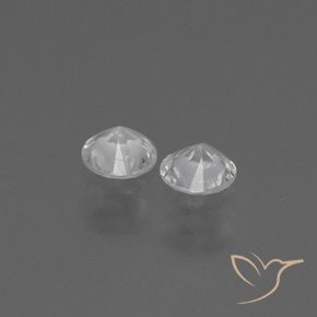 Shop natural 0.74ct クリアホワイト サファイア gems, ラウンド, from マダガスカル at GemSelect. In stock, global shipping!