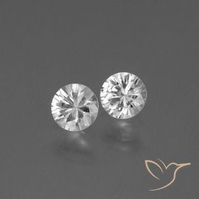 Shop natural 0.72ct クリアホワイト サファイア gems, ラウンド, from マダガスカル at GemSelect. In stock, global shipping!