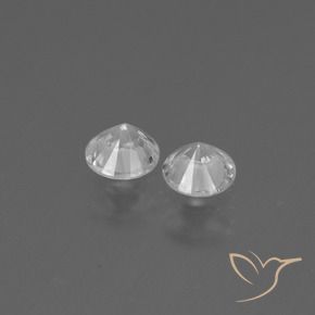 Shop natural 0.72ct クリアホワイト サファイア gems, ラウンド, from マダガスカル at GemSelect. In stock, global shipping!