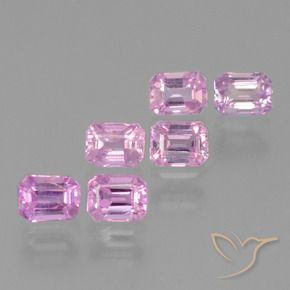 Shop natural 1.74ct 薄いロイヤルパープルピンク サファイア gems, エメラルドカット, from タンザニア at GemSelect. In stock, global shipping!