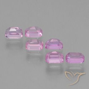 Shop natural 1.74ct 薄いロイヤルパープルピンク サファイア gems, エメラルドカット, from タンザニア at GemSelect. In stock, global shipping!