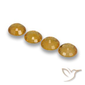Shop natural 2.33ct ミディアム薄いオレンジ サファイア gems, ラウンド, from タンザニア at GemSelect. In stock, global shipping!