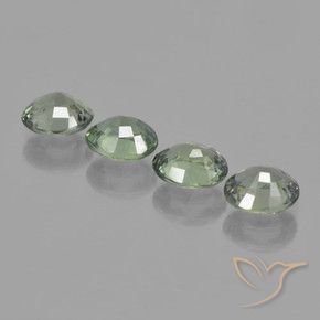 Shop natural 2.92ct 薄いフォレストグリーン サファイア gems, 楕円形, from タンザニア at GemSelect. In stock, global shipping!