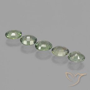 Shop natural 3.62ct アーシーグリーン サファイア gems, 楕円形, from タンザニア at GemSelect. In stock, global shipping!