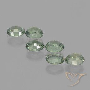 Shop natural 4.38ct 薄いフォレストグリーン サファイア gems, 楕円形, from タンザニア at GemSelect. In stock, global shipping!