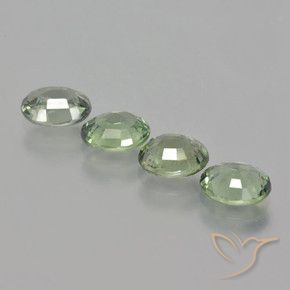 Shop natural 3.37ct アーシーグリーン サファイア gems, 楕円形, from タンザニア at GemSelect. In stock, global shipping!