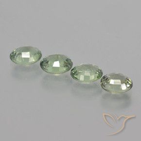 Shop natural 3.22ct モスグリーン サファイア gems, 楕円形, from タンザニア at GemSelect. In stock, global shipping!