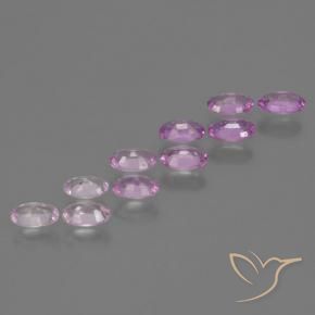 Shop natural 2.47ct 濃いピンクがかった紫 サファイア gems, オーバルカット, from タンザニア at GemSelect. In stock, global shipping!