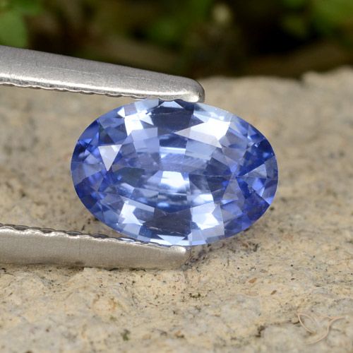 0.71 カラット ルース ブルー サファイア、6.8 x 4.8 mm オーバル カット、スリランカ産, Photo A