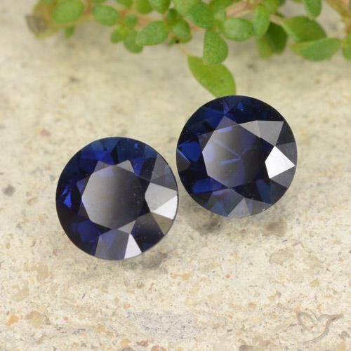Shop natural 1.14ct ロイヤルブルー サファイア gems, ラウンド, from マダガスカル at GemSelect. In stock, global shipping!