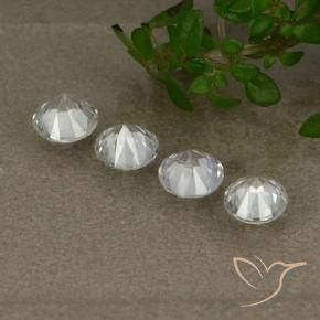 Shop natural 1.46ct ホワイト サファイア gems, ラウンド, from マダガスカル at GemSelect. In stock, global shipping!
