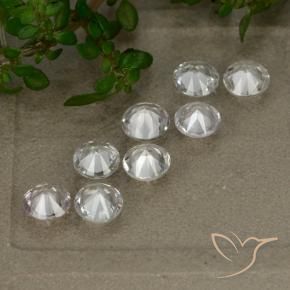 Shop natural 2.79ct ホワイト サファイア gems, ラウンド, from マダガスカル at GemSelect. In stock, global shipping!