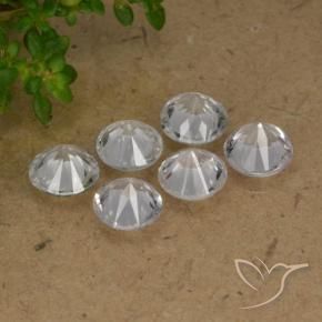 Shop natural 2.52ct クリアホワイト サファイア gems, ラウンド, from マダガスカル at GemSelect. In stock, global shipping!