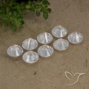 Shop natural 3.22ct ホワイト サファイア gems, ラウンド, from マダガスカル at GemSelect. In stock, global shipping!