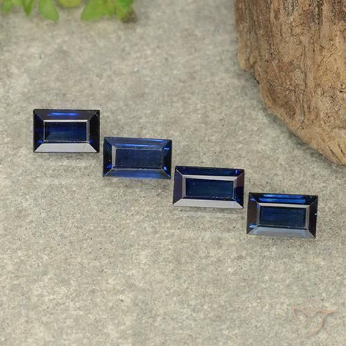 Shop natural 1.57ct トワイライトブルー サファイア gems, バゲット, from マダガスカル at GemSelect. In stock, global shipping!