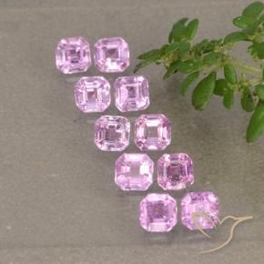 Shop natural 1.48ct 薄いロイヤルパープルピンク サファイア gems, 八角形 / エメラルドカット, from タンザニア at GemSelect. In stock, global shipping!