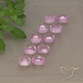 Shop natural 1.42ct 非常に薄いロイヤルパープルピンク サファイア gems, 八角形 / エメラルドカット, from タンザニア at GemSelect. In stock, global shipping!