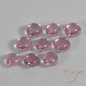 Shop natural 1.56ct Medium Deep Pink サファイア gems, ラウンド, from タンザニア at GemSelect. In stock, global shipping!