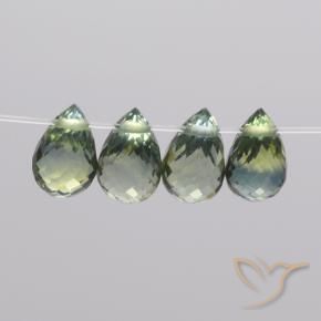Shop natural 2.68ct マルチカラー サファイア gems, ブリオレット, from マダガスカル at GemSelect. In stock, global shipping!