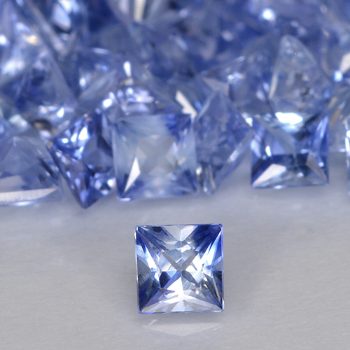 0.19カラットの天然エレクトリックパープルブルーサファイア、四角形、VVS-VS