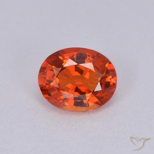 0.88ct 天然 明るいクリムゾンレッド サファイア, 楕円形, VVS