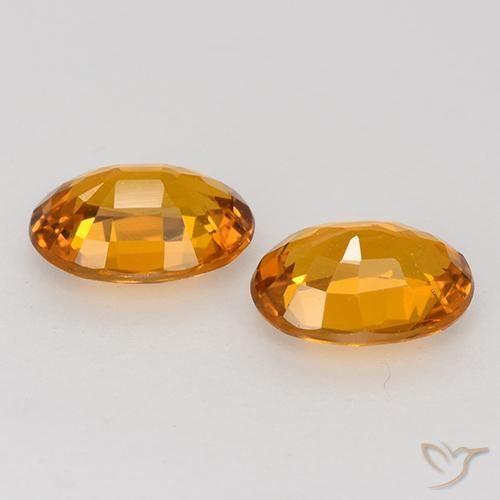 Shop natural 1.11ct ディープオレンジ サファイア gems, 楕円形, from マダガスカル at GemSelect. In stock, global shipping!
