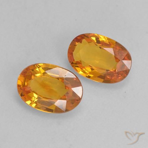 Shop natural 1.35ct アプリコットオレンジ サファイア gems, 楕円形, from マダガスカル at GemSelect. In stock, global shipping!