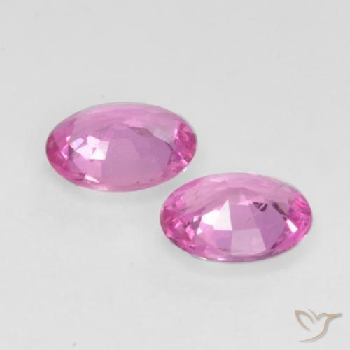 Shop natural 0.74ct ミディアムパープル サファイア gems, 楕円形, from マダガスカル at GemSelect. In stock, global shipping!