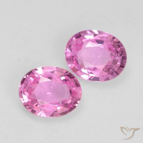 Shop natural 0.85ct 濃い紫 サファイア gems, 楕円形, from マダガスカル at GemSelect. In stock, global shipping!