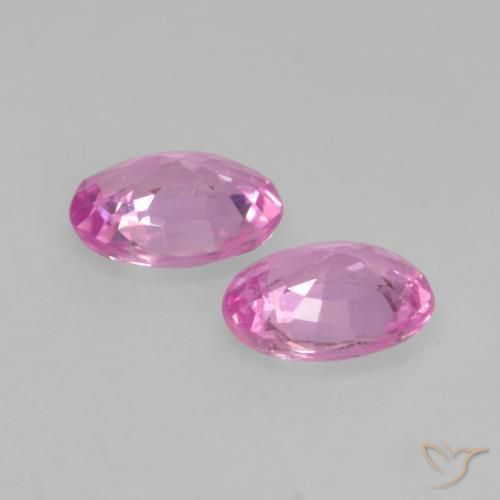 Shop natural 0.64ct 明るいピンクがかった紫 サファイア gems, 楕円形, from マダガスカル at GemSelect. In stock, global shipping!