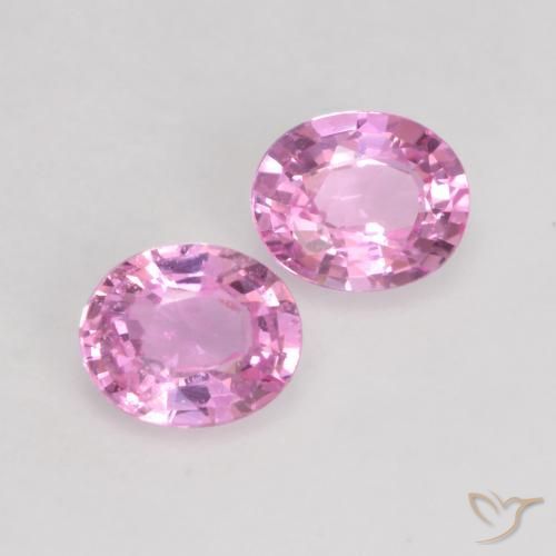 Shop natural 0.76ct パープルピンク サファイア gems, 楕円形, from マダガスカル at GemSelect. In stock, global shipping!