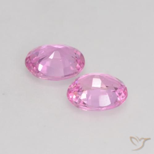 Shop natural 0.76ct パープルピンク サファイア gems, 楕円形, from マダガスカル at GemSelect. In stock, global shipping!