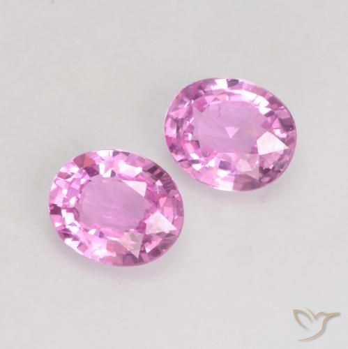 Shop natural 0.71ct ミディアムパープル サファイア gems, 楕円形, from マダガスカル at GemSelect. In stock, global shipping!