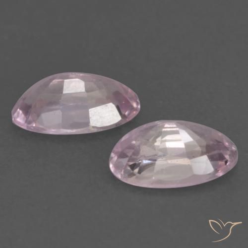 Shop natural 0.61ct 非常に薄いピンク サファイア gems, 楕円形, from タンザニア at GemSelect. In stock, global shipping!
