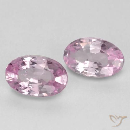 Shop natural 0.51ct 非常に薄いバブルガムピンク サファイア gems, 楕円形, from タンザニア at GemSelect. In stock, global shipping!