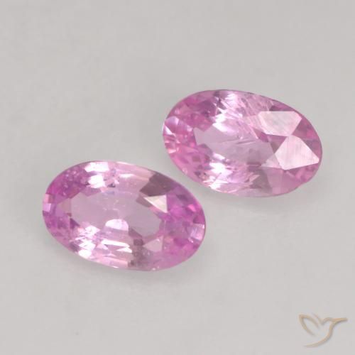 Shop natural 0.48ct 濃いピンク サファイア gems, 楕円形, from タンザニア at GemSelect. In stock, global shipping!