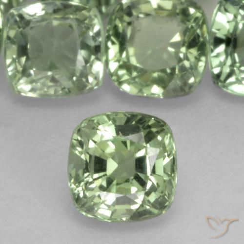 0.42ct 天然 薄いセージグリーン サファイア, クッション, VVS-VS