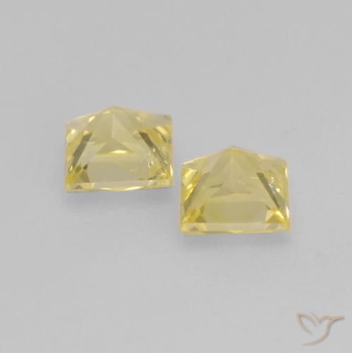 Shop natural 0.64ct 薄いゴールデンイエロー サファイア gems, 四角形, from タンザニア at GemSelect. In stock, global shipping!