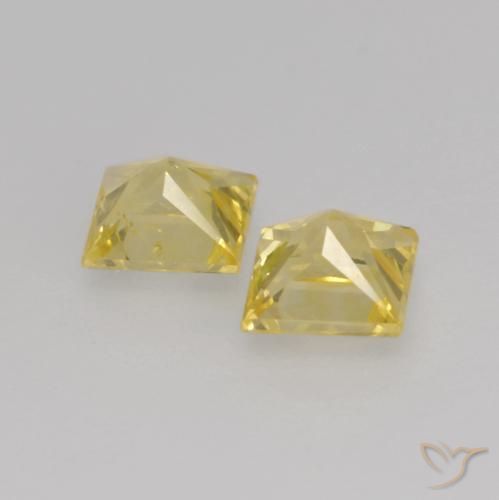 Shop natural 0.65ct トスカーナイエロー サファイア gems, 四角形, from タンザニア at GemSelect. In stock, global shipping!