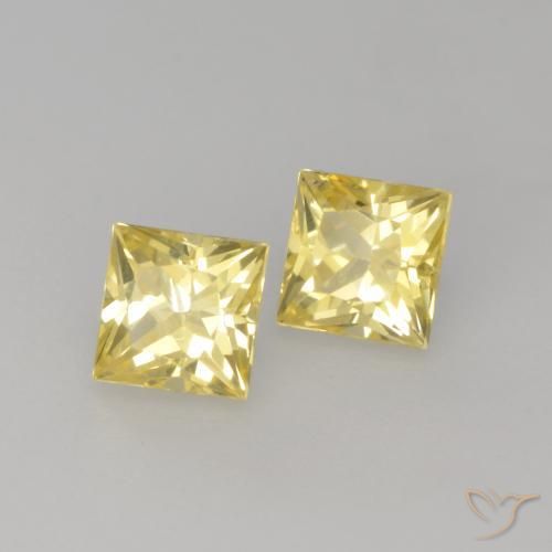 Shop natural 0.57ct ミディアム薄いイエロー サファイア gems, 四角形, from タンザニア at GemSelect. In stock, global shipping!
