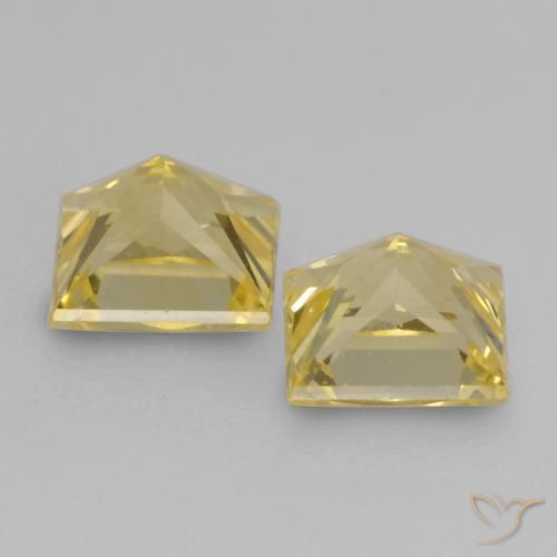 Shop natural 0.73ct ミディアムイエロー サファイア gems, 四角形, from タンザニア at GemSelect. In stock, global shipping!