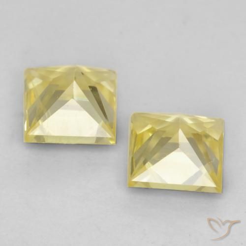 Shop natural 0.64ct トスカーナイエロー サファイア gems, 四角形, from タンザニア at GemSelect. In stock, global shipping!