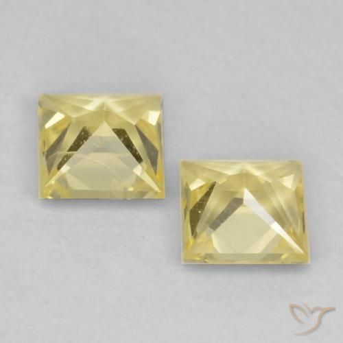Shop natural 0.41ct ミディアム薄いイエロー サファイア gems, 四角形, from タンザニア at GemSelect. In stock, global shipping!