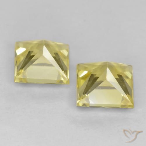 Shop natural 0.70ct トスカーナイエロー サファイア gems, 四角形, from タンザニア at GemSelect. In stock, global shipping!
