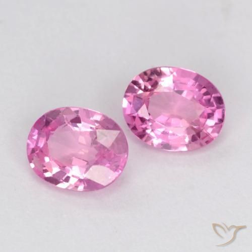 Shop natural 0.84ct ロイヤルパープルピンク サファイア gems, 楕円形, from タンザニア at GemSelect. In stock, global shipping!