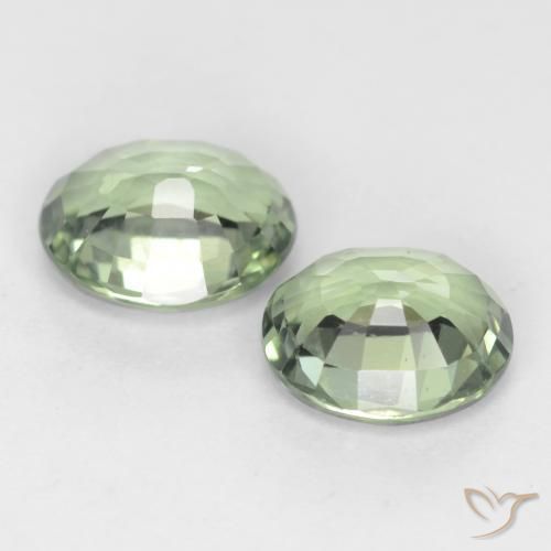 Shop natural 1.58ct Medium Light Green サファイア gems, 楕円形, from タンザニア at GemSelect. In stock, global shipping!